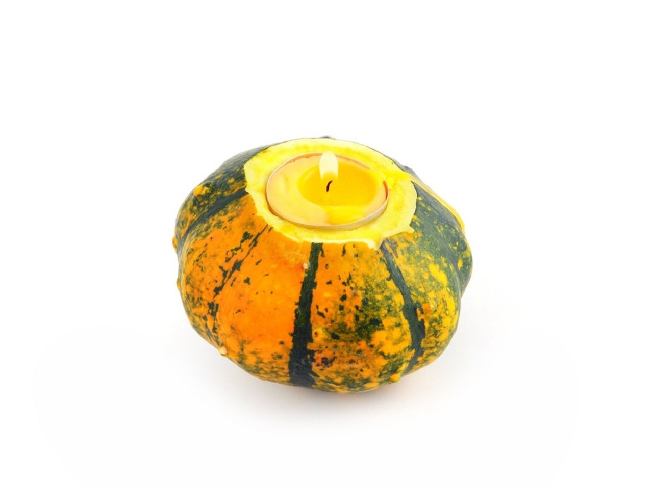 A DIY Gourd Candle