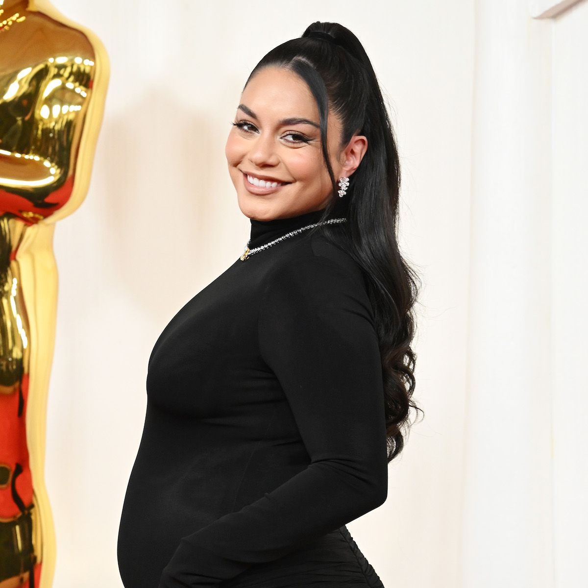 Vanessa Hudgens’ Oscars Pregnancy Glow Was Accentuated with This Product