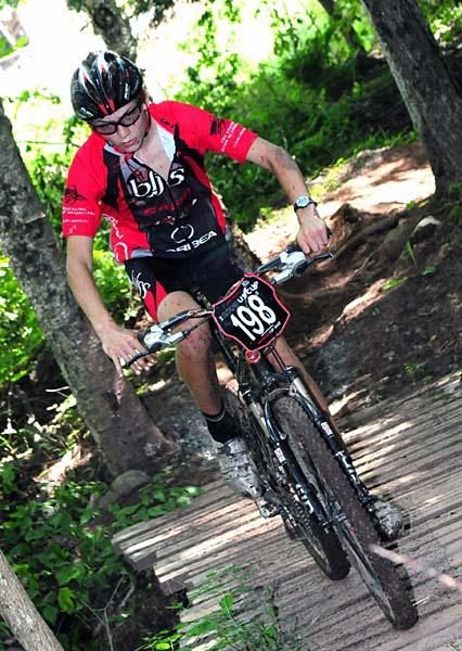 Samuel Longenback on his way to finishing second in the 13-14 group.