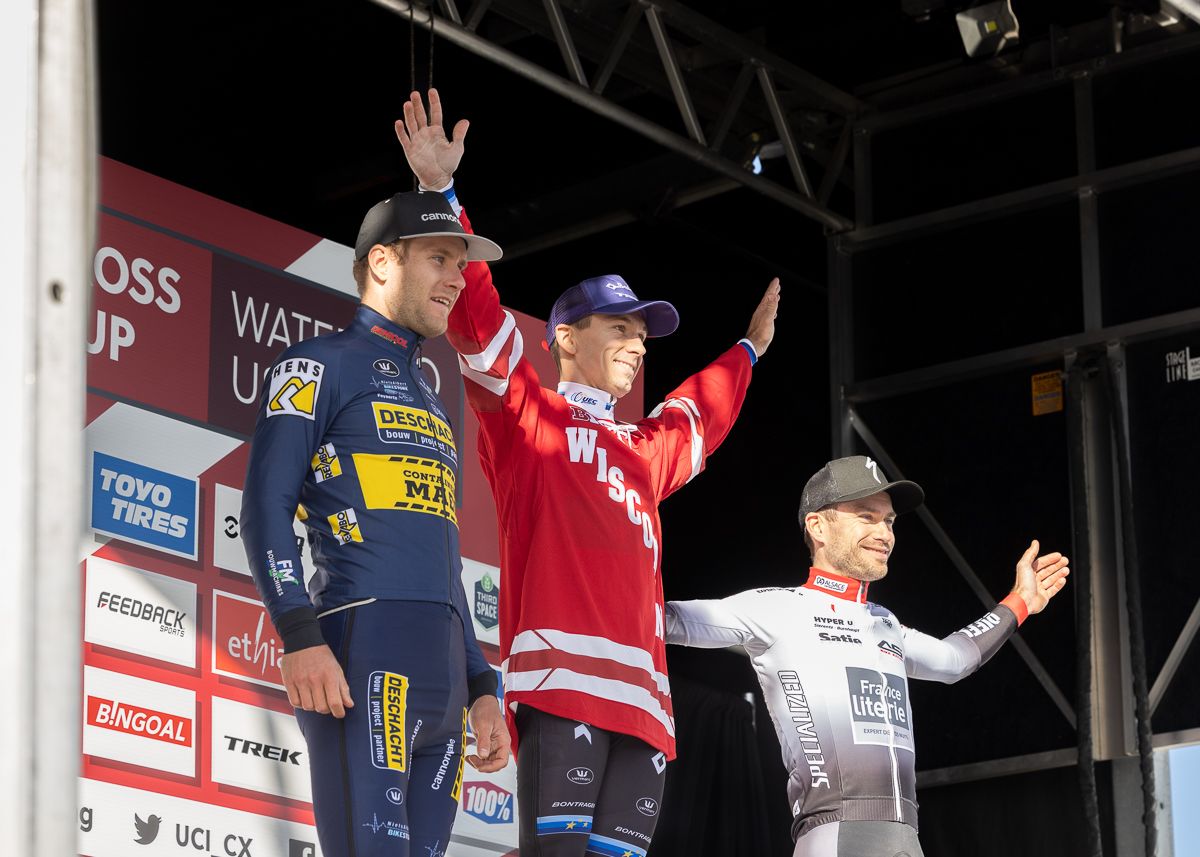 The winners of the UCI C1 races are awarded a commemorative hockey jersey from the University of Wisconsin Madison with Waterloo and a number 1 on the back.