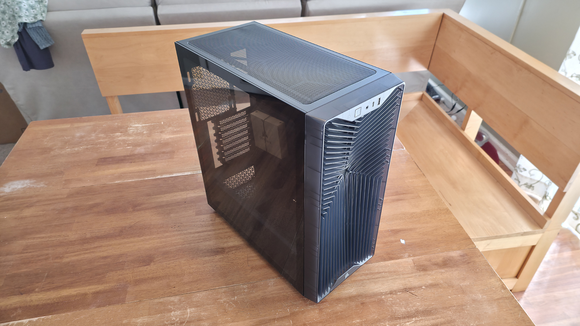 The Corsair 3200D mid-tower PC case in smoke color 