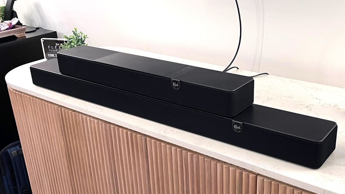 Klipsch’s modular Dolby Atmos soundbar system hits the right home theater notes