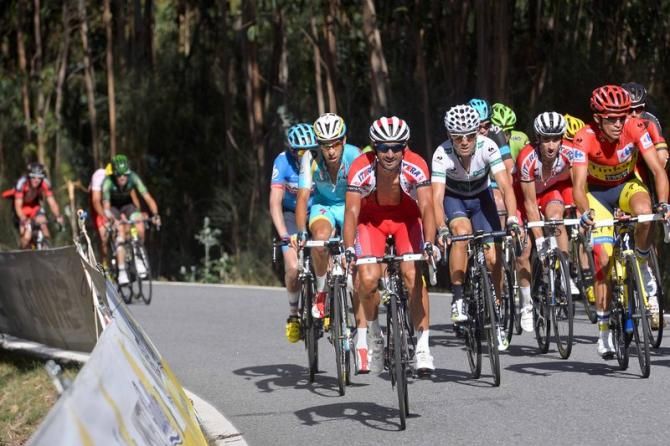 Giampaolo Caruso (Katusha) leads a select GC group on the final climb