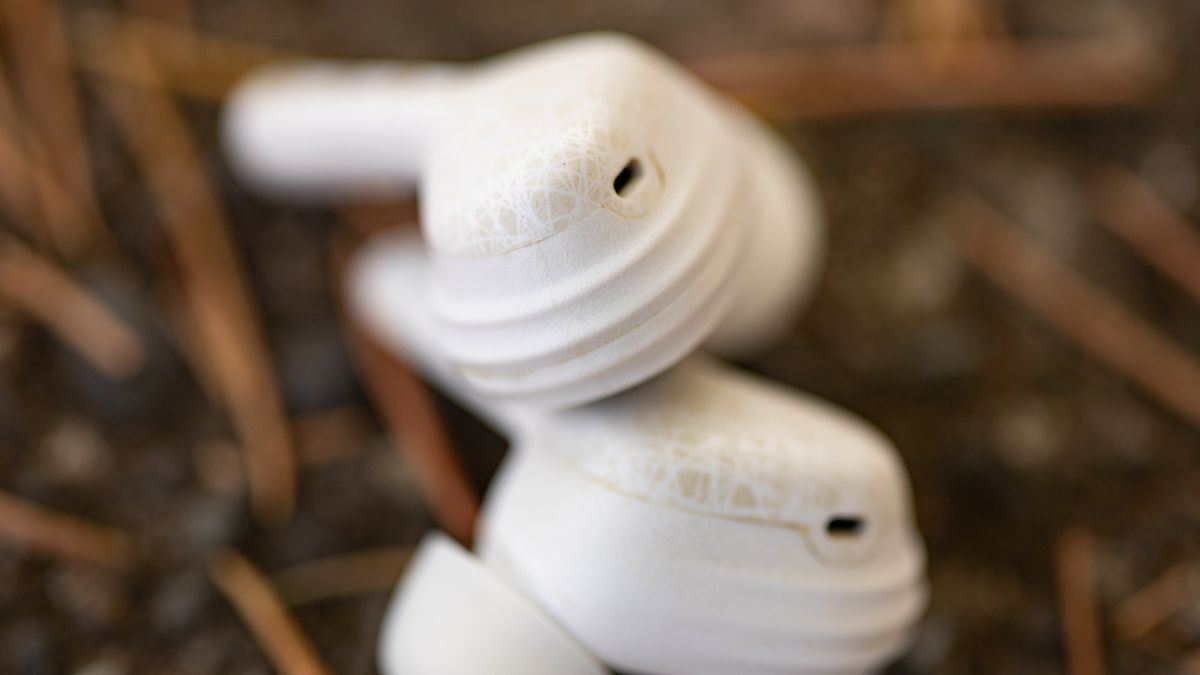 Adidas Z.N.E. 01 ANC grips on the earbuds