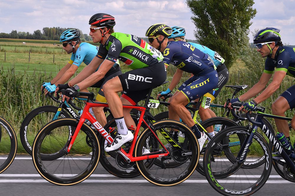 Stefan Kung (BMC) stayed safely in the peloton