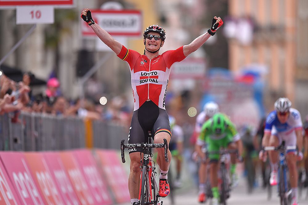 Andre Greipel (Lotto Soudal) wins stage 5 at the Giro d'Italia