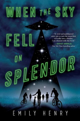 'When the Sky Fell on Splendor' cover feauring an alien spaceship beaming down and kids on bicycles