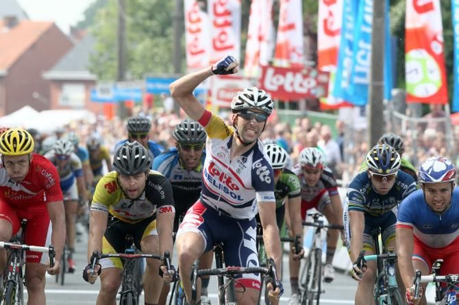 Kenny Dehaes (Lotto Belisol) celebrates victory at Halle-Ingooigem