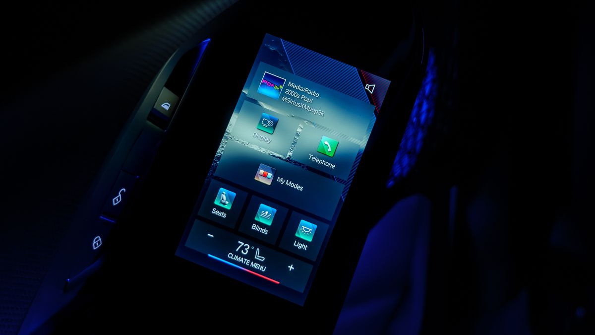 2026 BMW i7 M70 review.