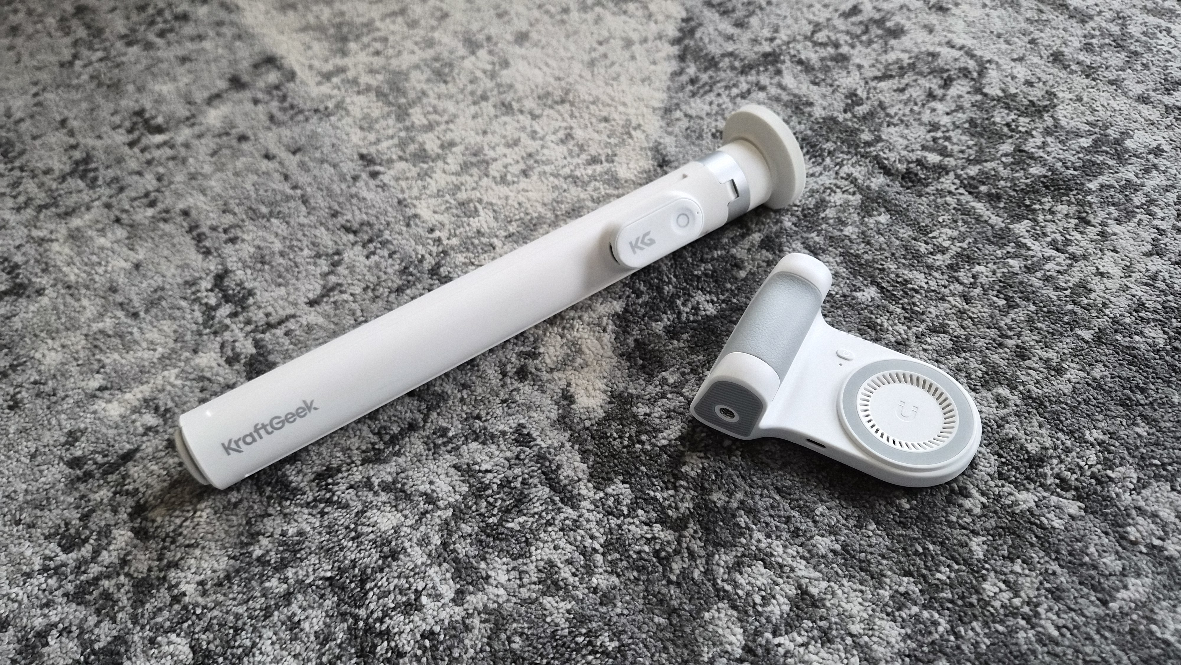 JustTap Magnetic Phone Tripod