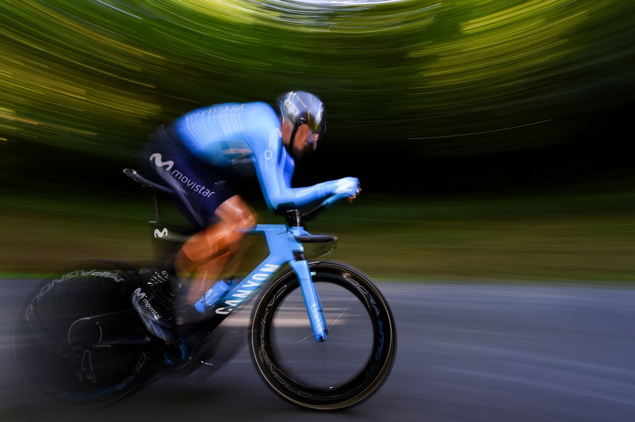 Nelson Oliveira in the Vuelta a Espana stage 10 time trial in Pau