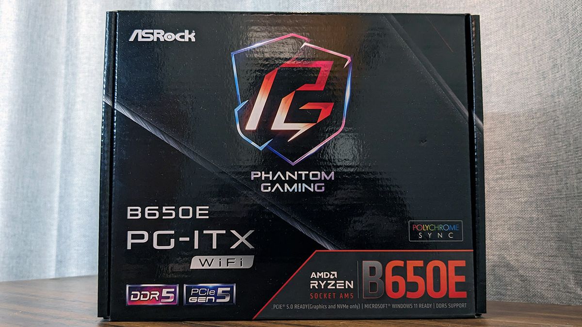 Asrock B650E PG-ITX WIFI box