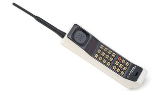 image of Motorola DynaTAC 8000x mobile phone