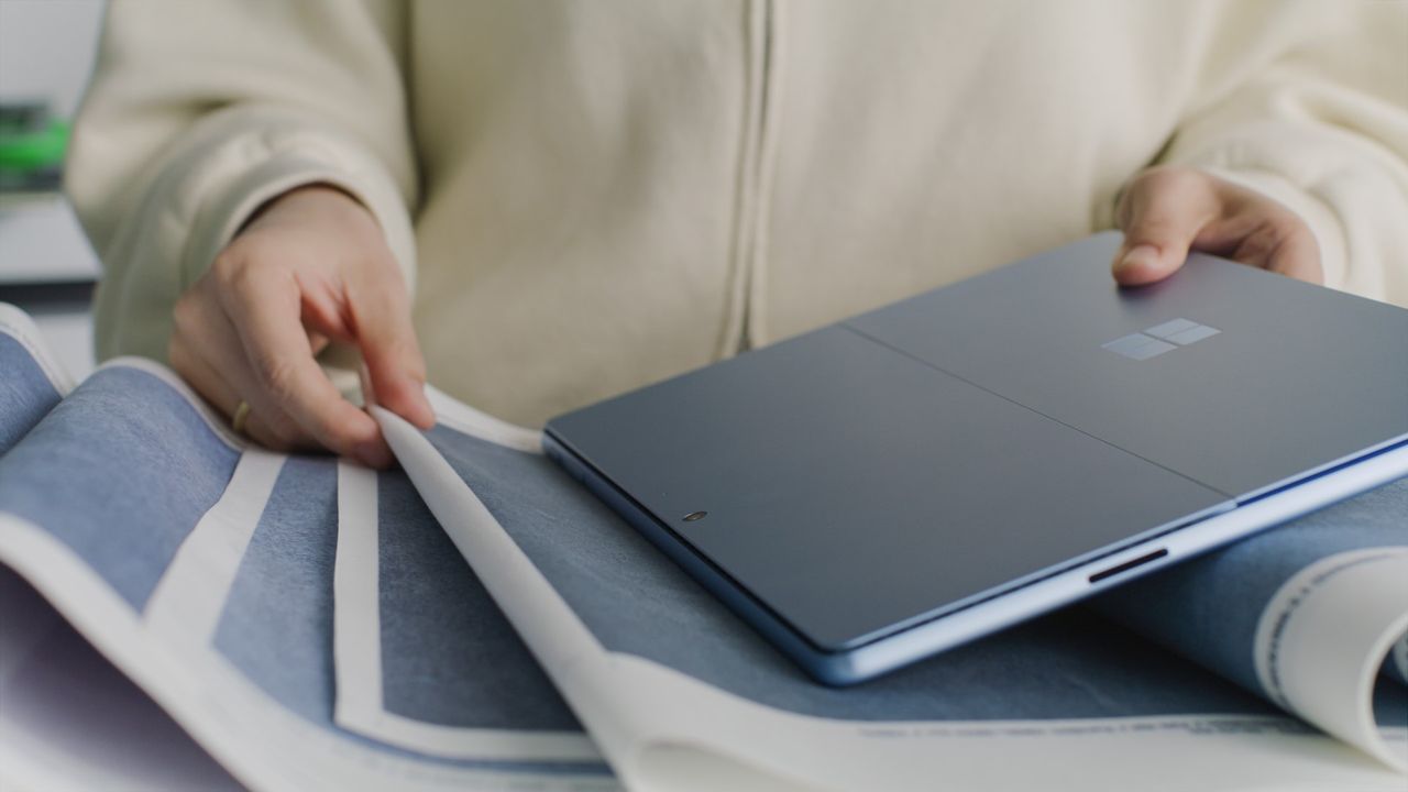 Microsoft Surface Pro Signature Keyboard material