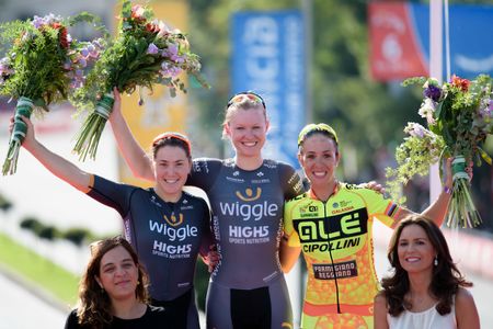 Chloe Hosking, Jolien D'Hoore and Marta Bastianelli on the podium in Madrid