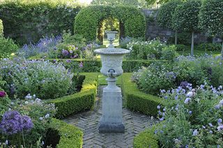 Blackdykes, North Berwick (Photograph ©Val Corbett / Country Life)