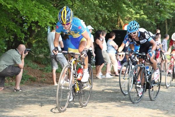 Always attentive, Emma Johansson (Hitec Products) made sure the gap was minimal on Kemmelberg