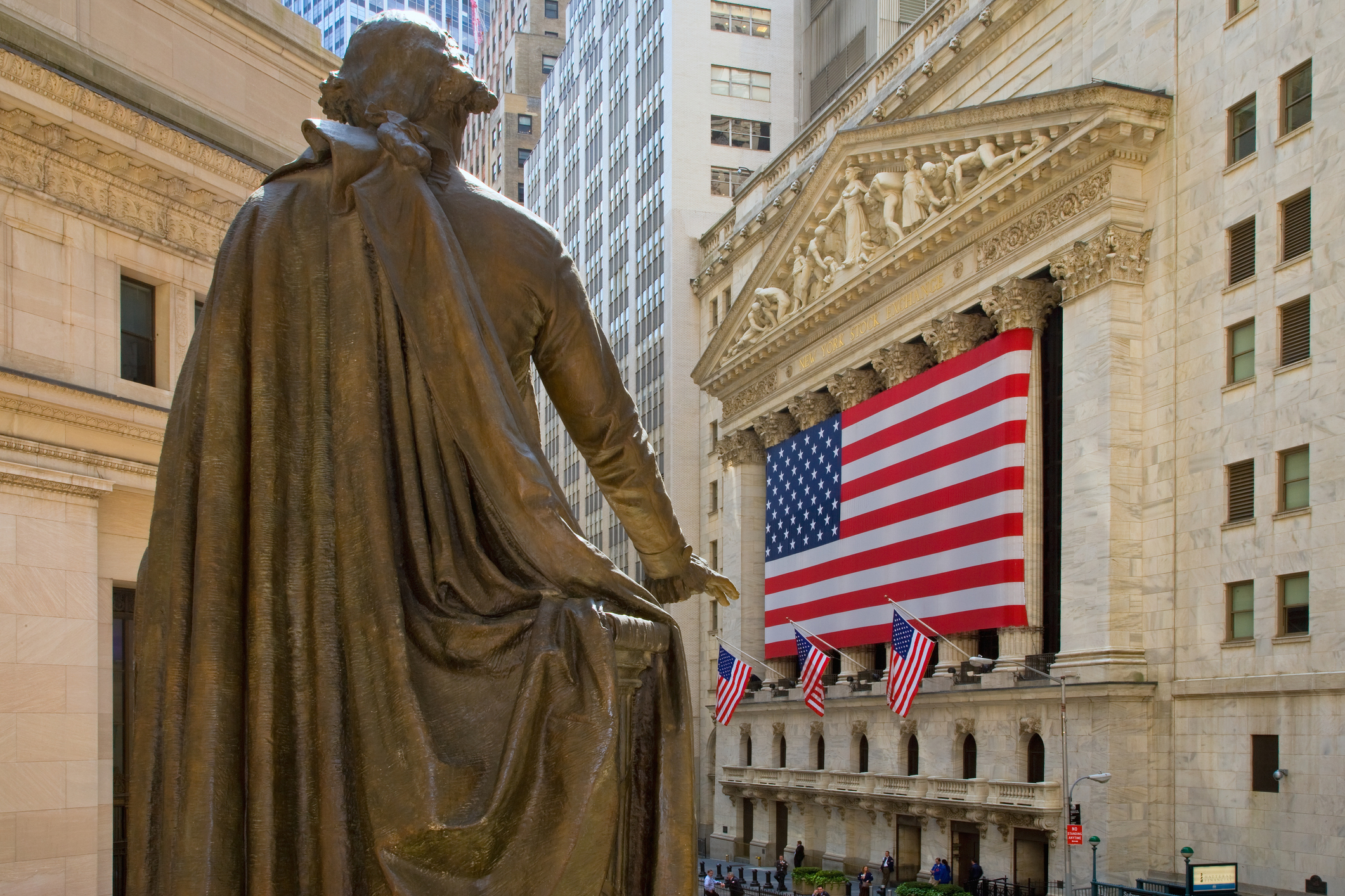 New York Stock Exchange and George Washington Statue