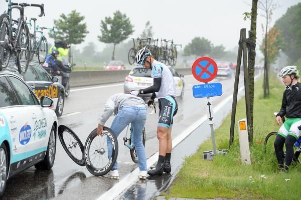 Boonen had a flat early on, but no worries, he still went on to win the Belgian championship