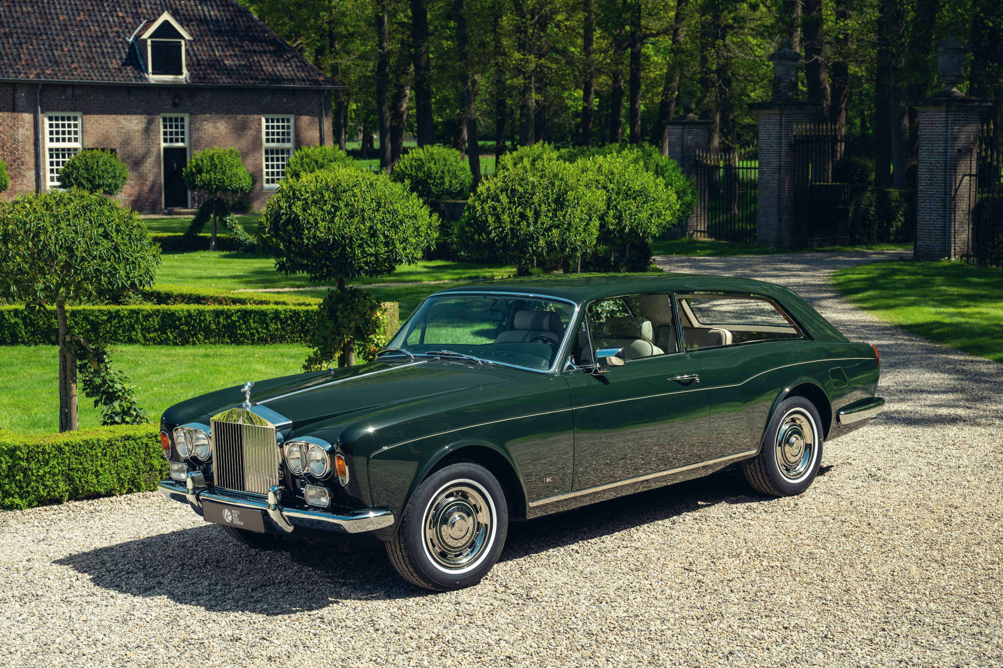Rolls-Royce Corniche Shooting Brake by Niels van Roij Design