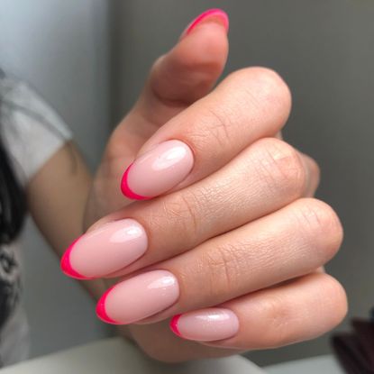 Neon pink French manicure 