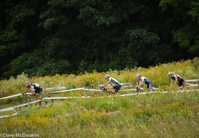 Tim Johnson (Cannondale Cyclocross World/Pony Shop) with a small gap