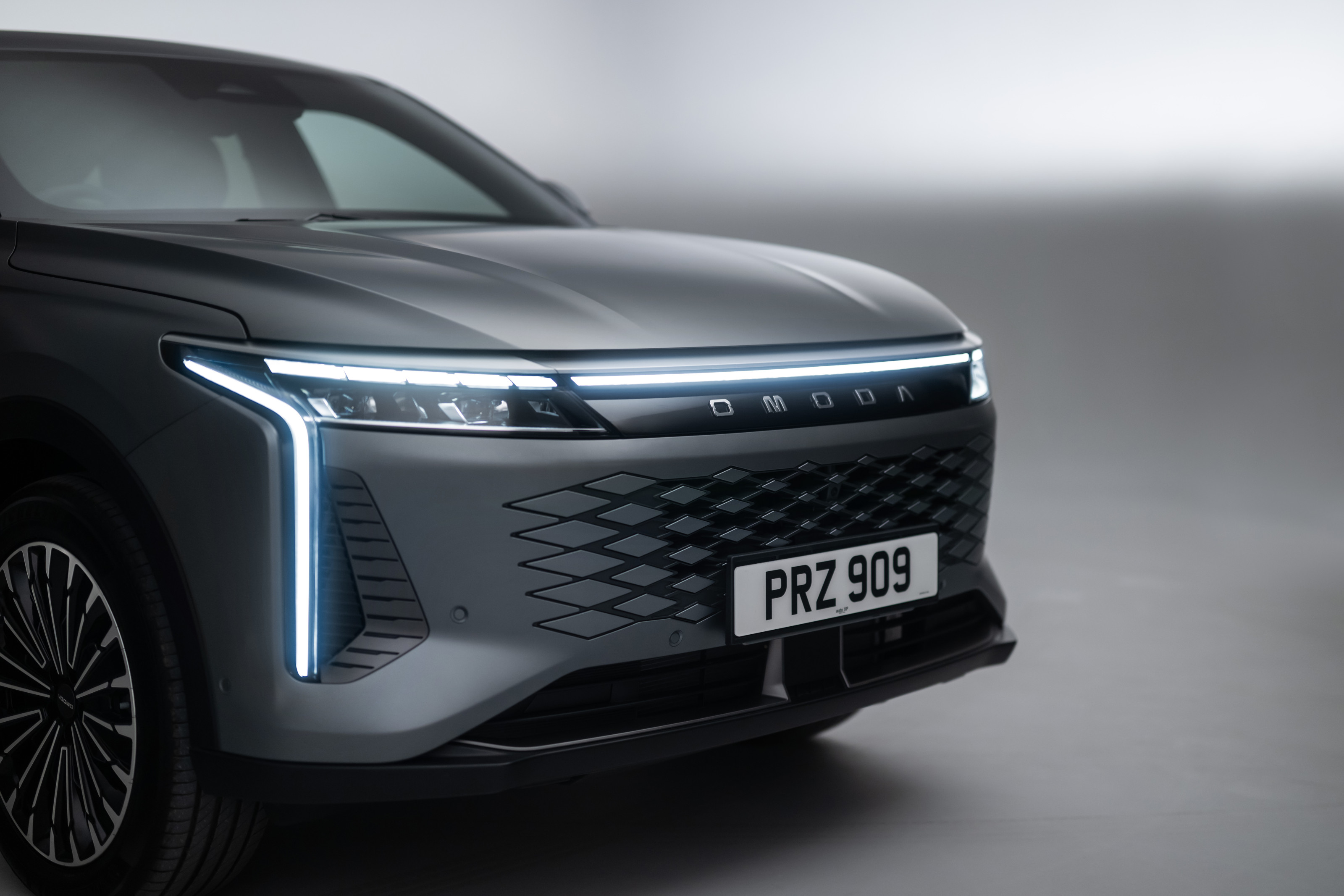 The new Omoda 9 super hybrid SUV