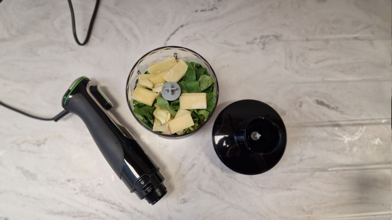 Braun MQ9199XL ready to make pesto
