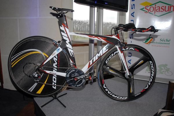 The team's time trial bike for 2011