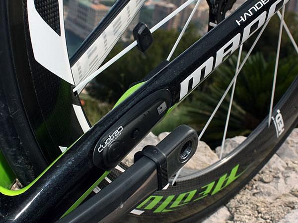 The chunky non-driveside chain stay now accepts a DuoTrap integrated wireless speed and cadence sensor.