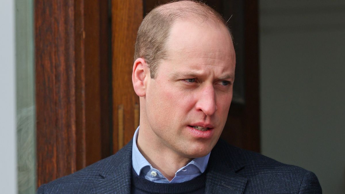 Prince William heartbreak attending friend's funeral without Kate ...