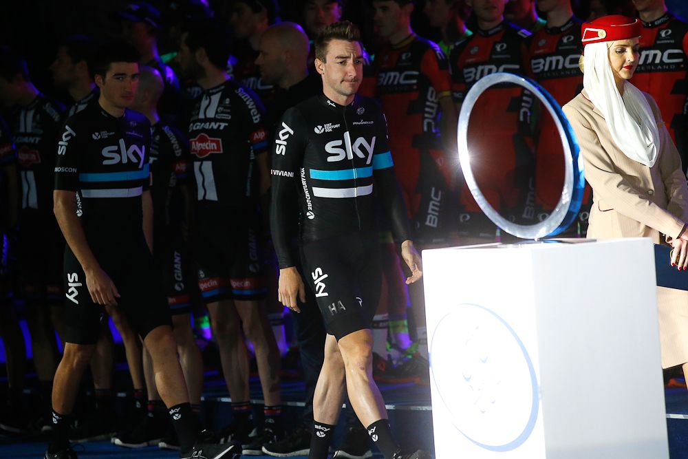 Elia Viviani takes the stage with Team Sky.