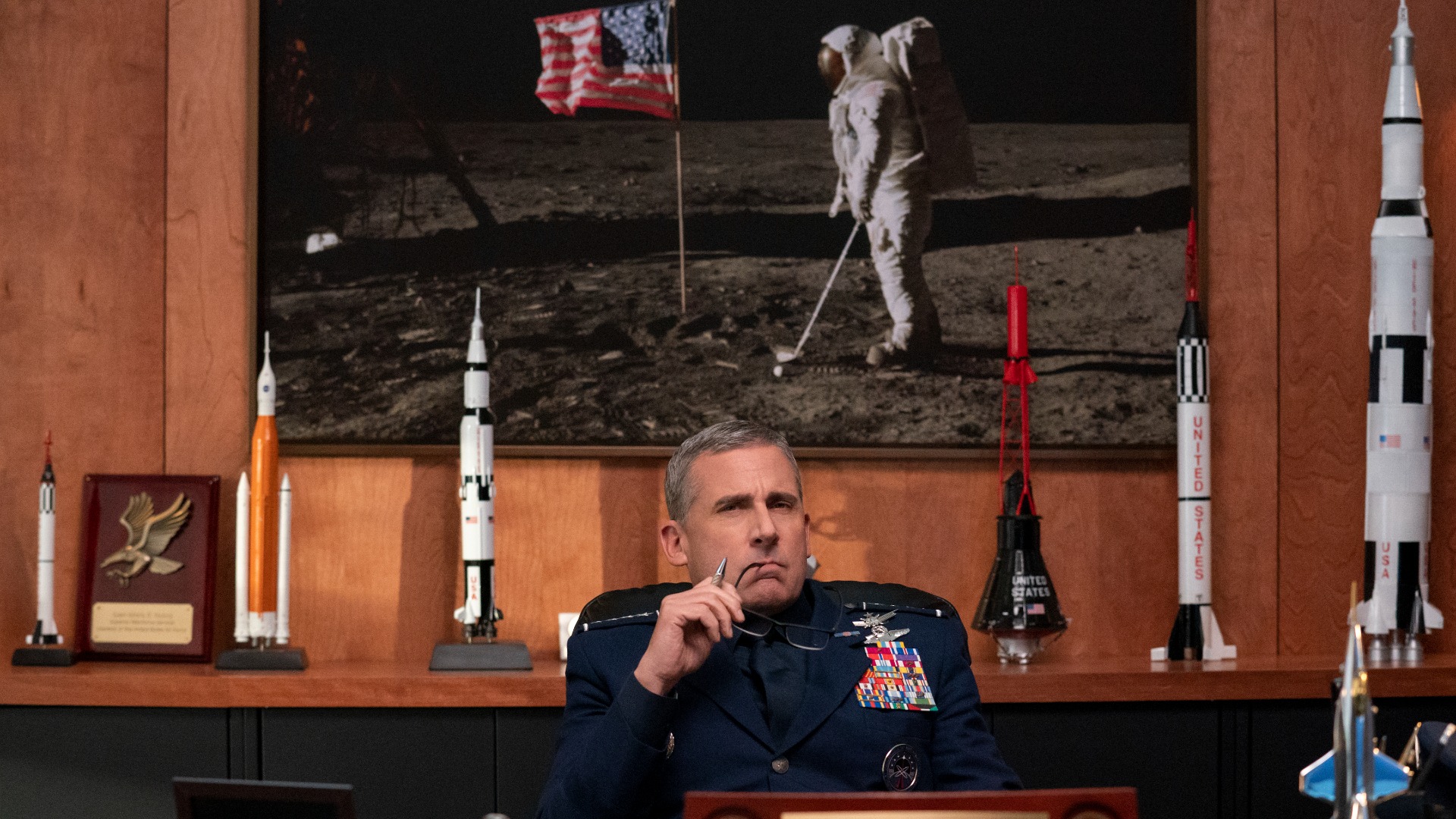 Steve Carell, Uzay Kuvvetleri'nde