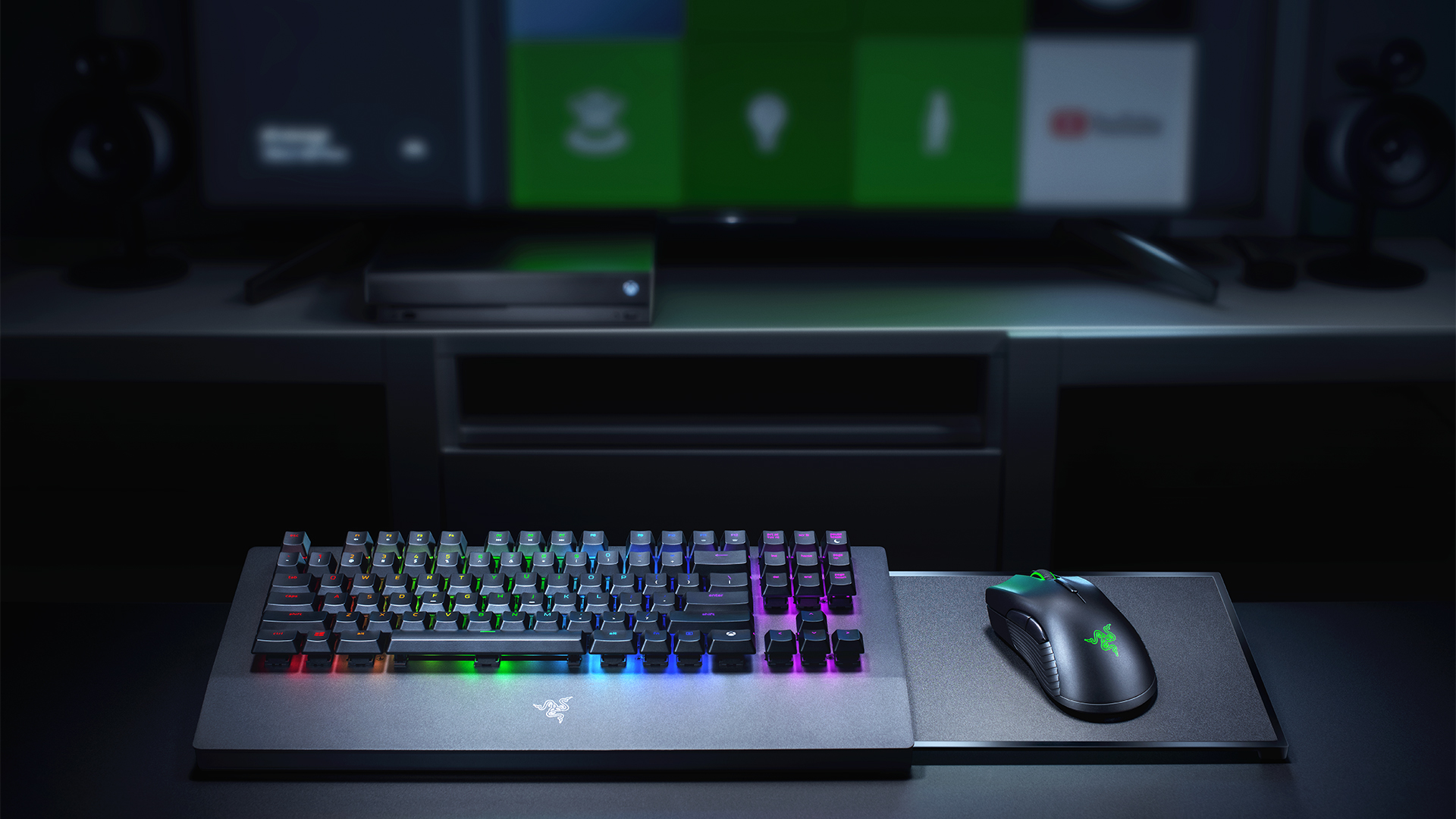 Xbox One gets its own keyboard and mouse: First look at Razer's new  peripheral for Microsoft console – GeekWire