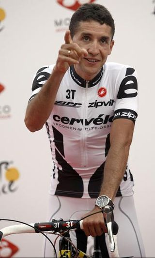 Defending Tour de France champion Carlos Sastre (Cervélo TestTeam)