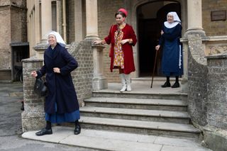 Call the Midwife starring Jenny Agutter