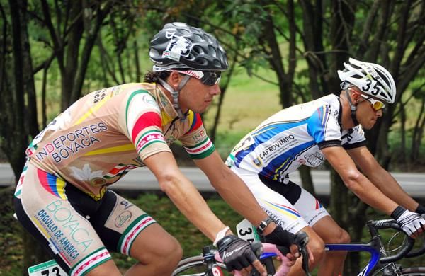 Ivan Mauricio Casas (Boyaca Orgullo De America Loteria De Boyaca) and Deivi Rubio (Fuerzas Armadas-Ejercito Nacional)