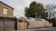 Green Lodge by Stylus Architects 