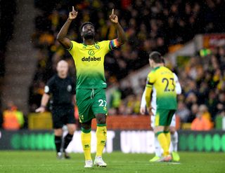 Tettey celebrates scoring his first Norwich goal of the season against Sheffield United