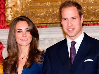 Kate-Middleton-and-Prince William-Royal Engagement Photos-16 November 2010