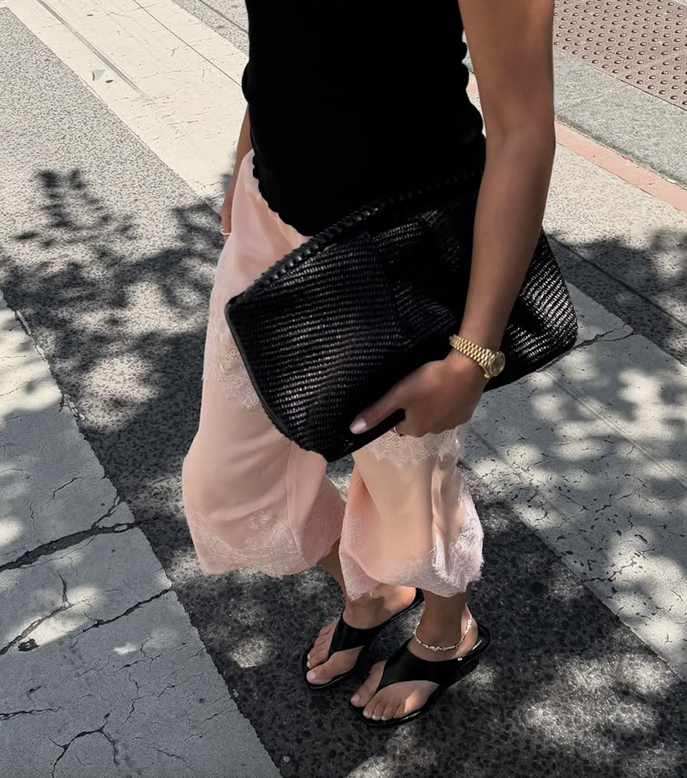 woman wearing bloomers early fall 2025 fashion trends