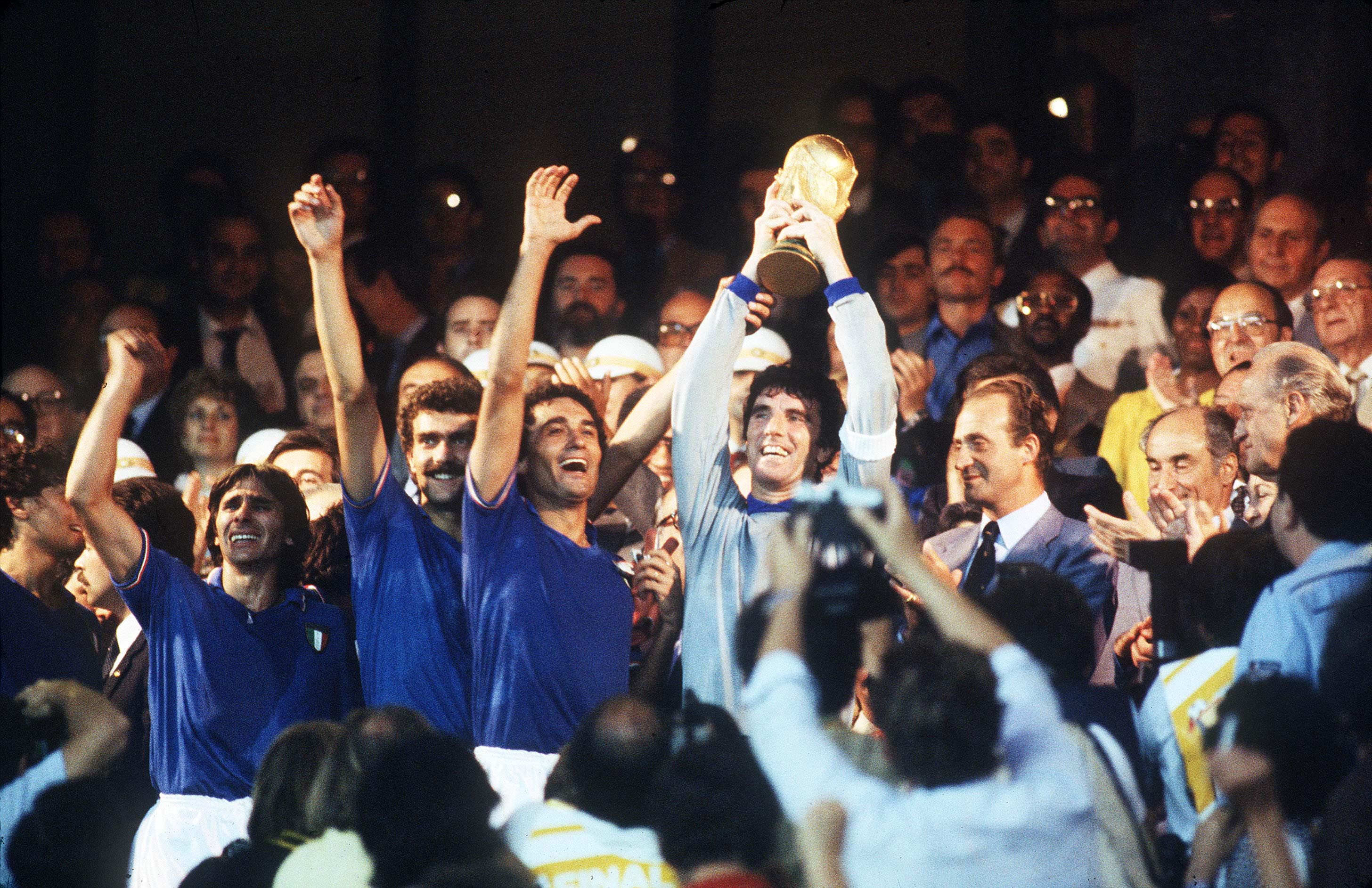 Italy captain Dino Zoff lifts the World Cup in 1982.