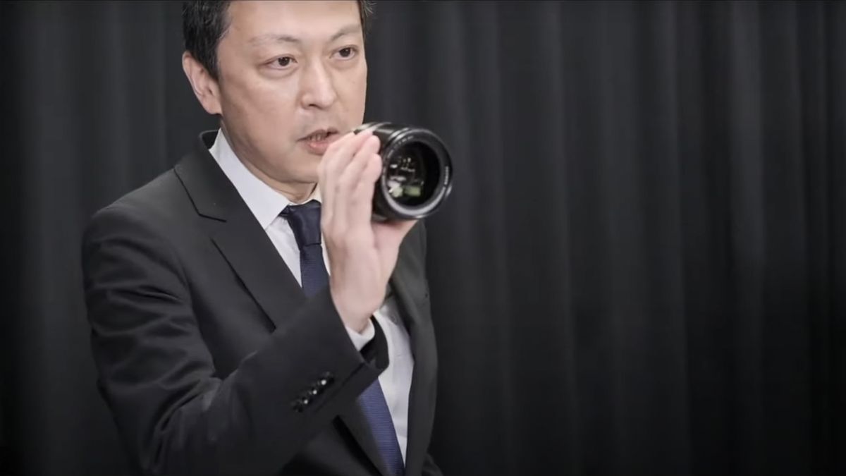 Fujifilm XF 50mm f/1.0 – world&#039;s fastest AF lens still due to release this year