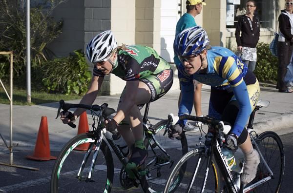 A Treads.com rider on the attack.
