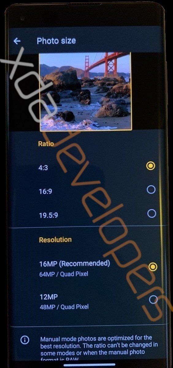 Motorola Edge Leaked Images