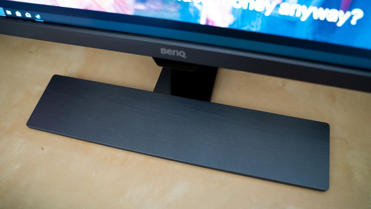 BenQ EW3270U