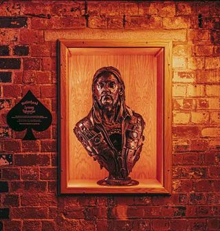 Lemmy's bust in display at Nottingham Rock City