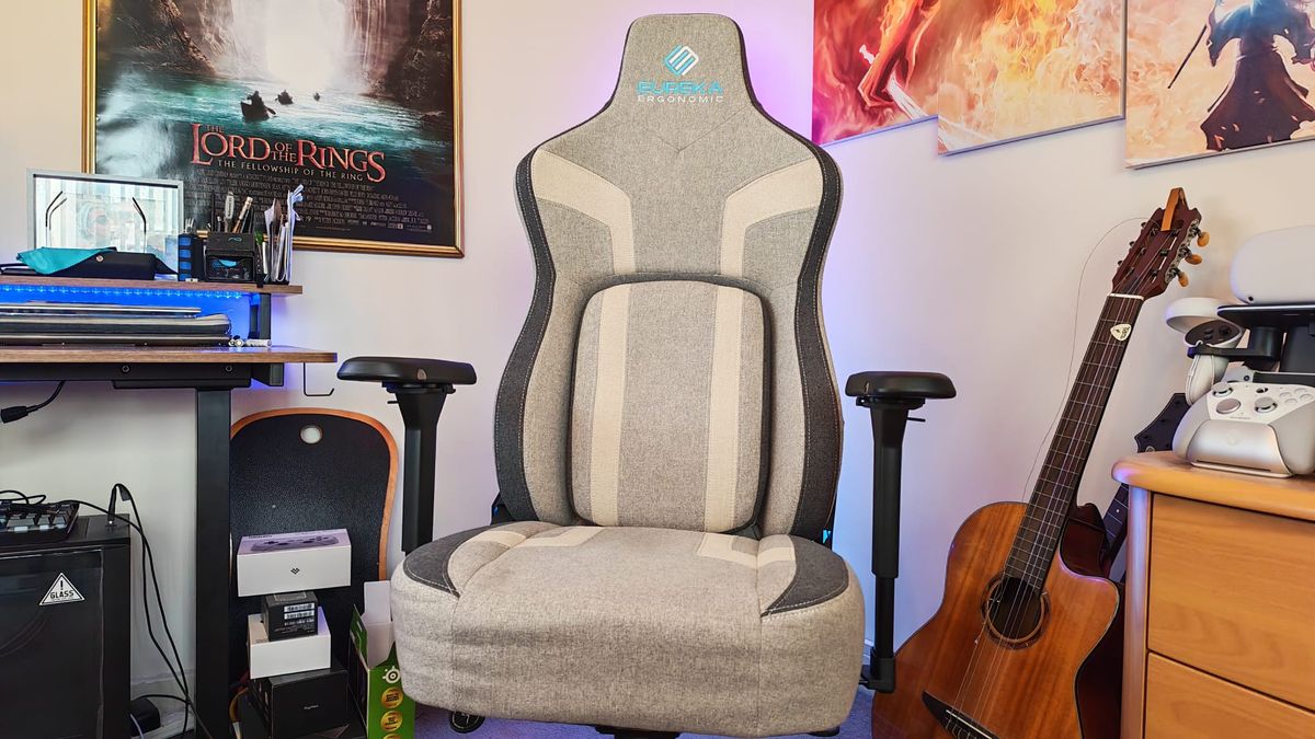 A Eureka Ergonomic Python II gaming chair