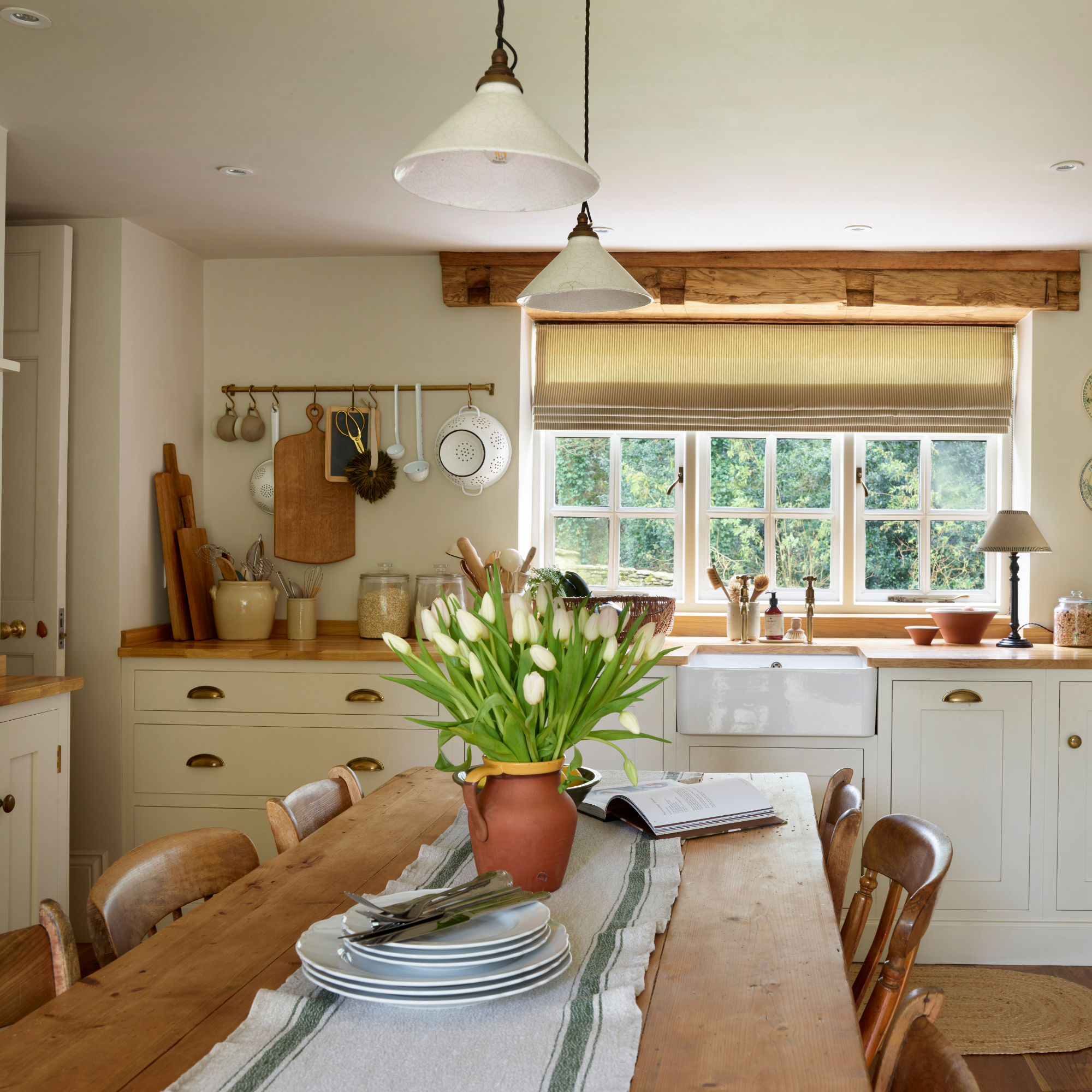 Cream country kitchen.