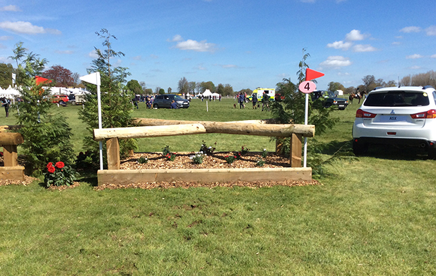 BADMINTON GRASSROOTS COURSE WALK 2016 image_00005